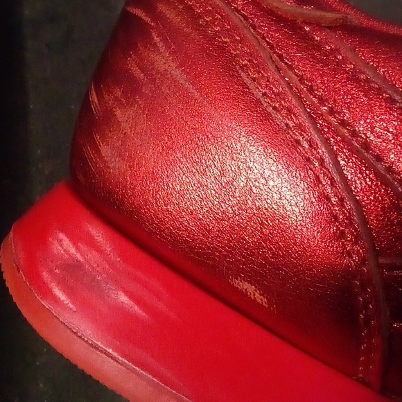 Limited edition 3alarm Red REEBOK cross trainers - Picture 8 of 12